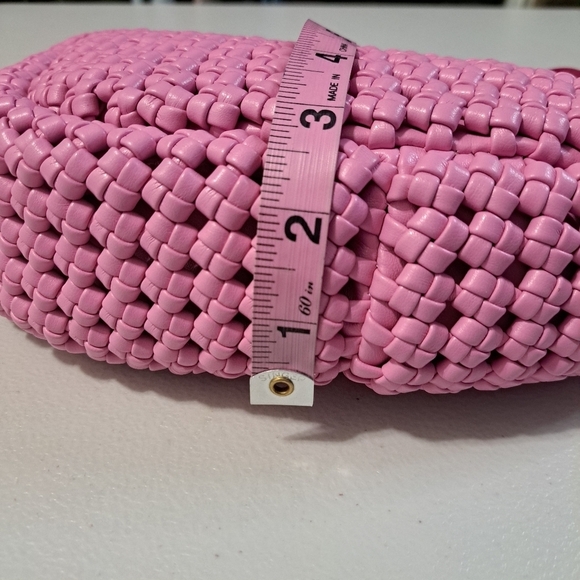 Sincerly Jules Pink Woven Hand Bag - Picture 7 of 7